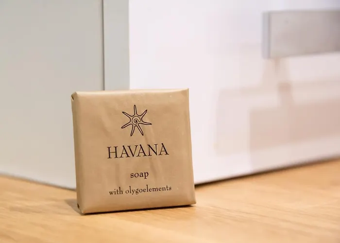 Chlodna Square By Bookinghost