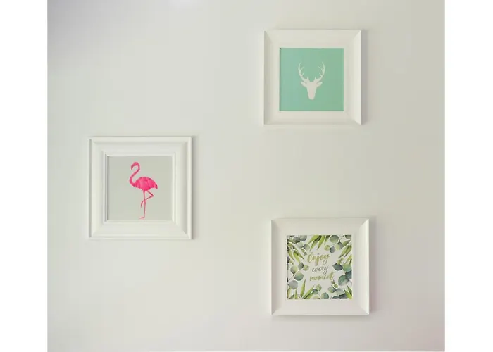 Apartman Chlodna Square By Bookinghost *